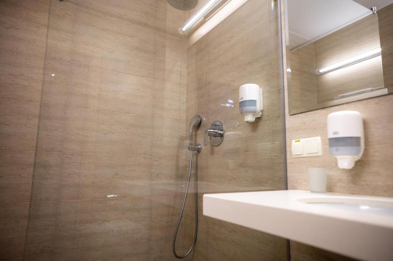 Sribni Leleky Hotel & Spa Łuck Zewnętrze zdjęcie