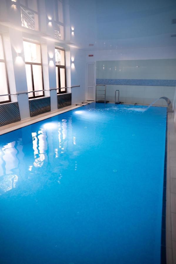 Sribni Leleky Hotel & Spa Łuck Zewnętrze zdjęcie